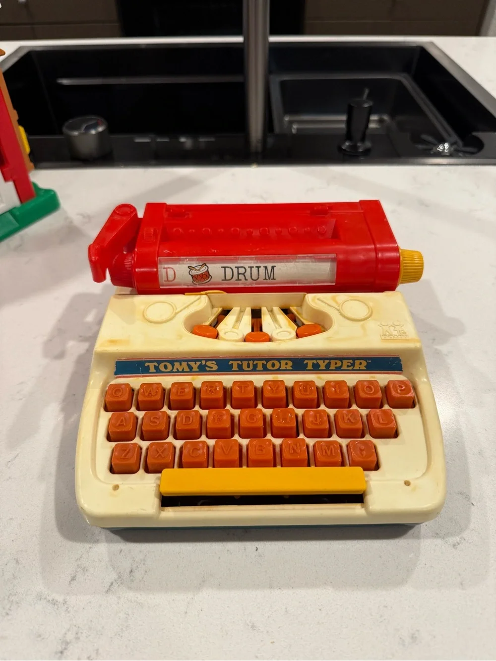 Vintage Tony ’s Tutor Typer Kids Toy Typewriter